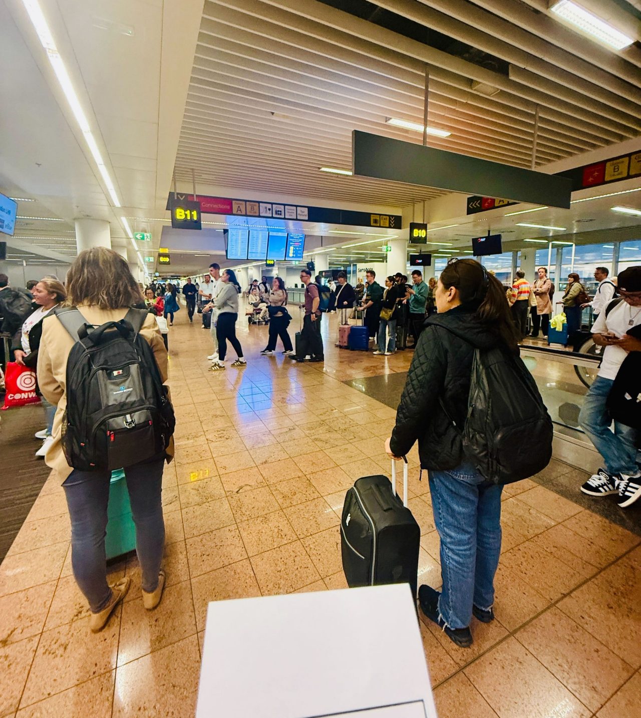 Airport lines